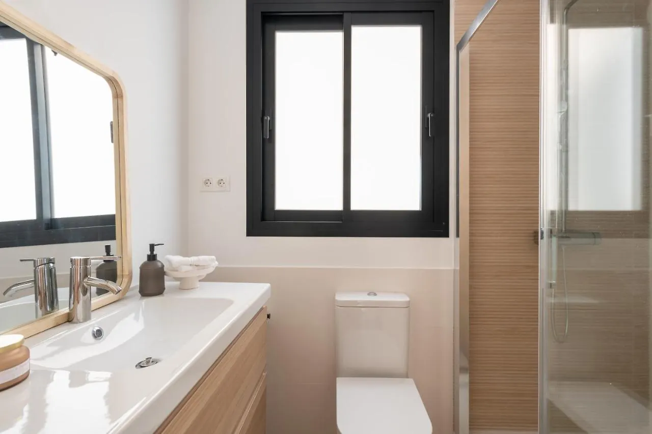 شقة Malasana 13, Nuevo Apartamento 2 Dormitorios, Centro Historico, Todos Servicios, Barrio Tranquilo, Ms مالقة